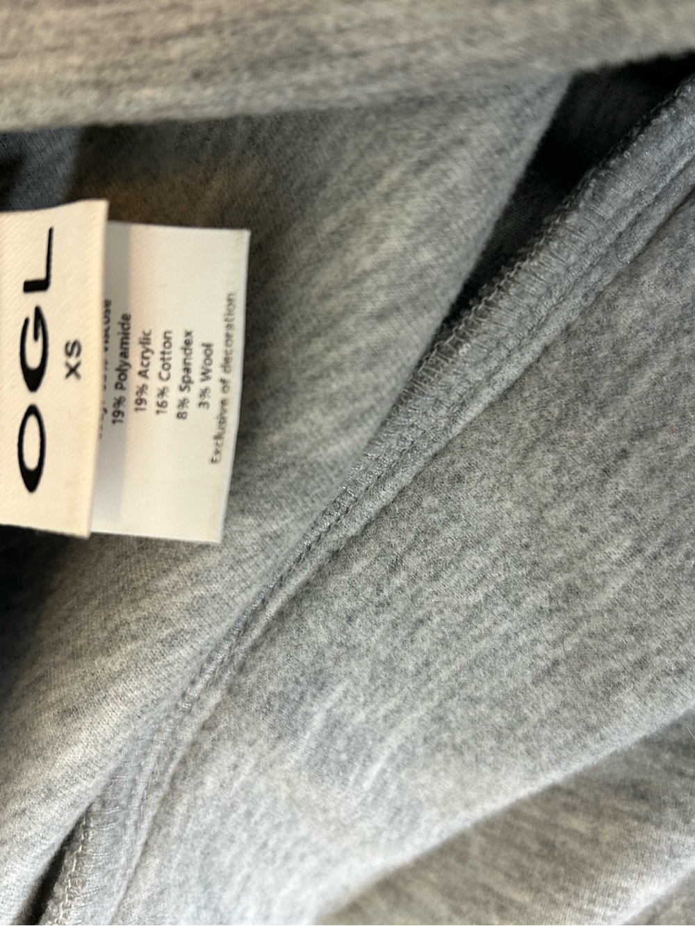 OGL Sleeveless Turtleneck Top & Wide-Leg Pants Set - Light Gray - Picture 12 of 15